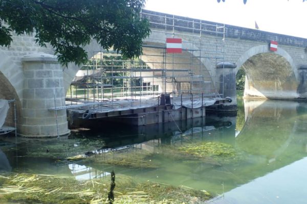 Restauration des maconnerie Pont de Bourg-Charente 1