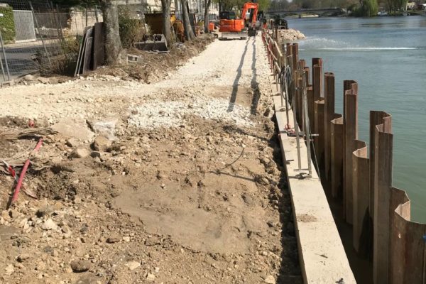 Travaux de confortement quais de Jarnac 3